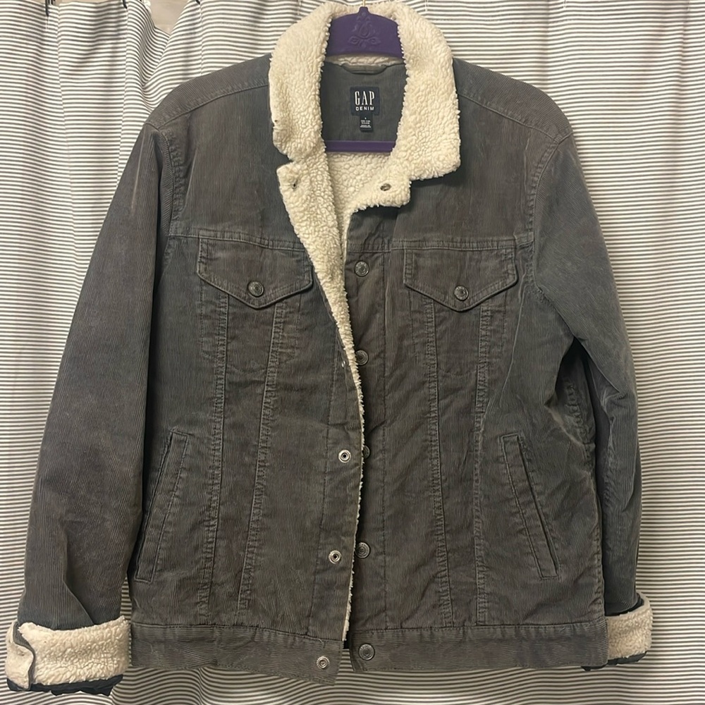 Sherpa-lined Gap corduroy trucker jacket